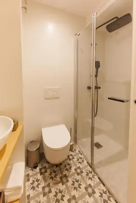 Un baño de Bravissimo Mora 14, Monthly Apartment