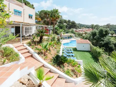 Piscina en o cerca de Lemon-Azul-CostaBrava