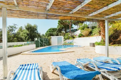 Piscina en o cerca de Lemon-Azul-CostaBrava
