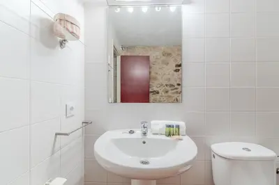 Un baño de Flateli Cundaro 2