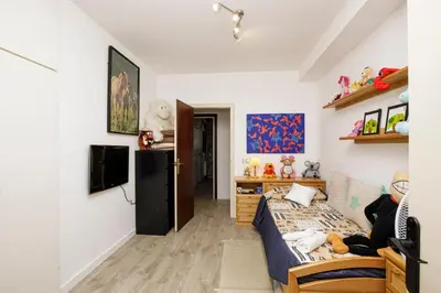 Una televisión o centro de entretenimiento en carretera de la Fosca 25, Palamós