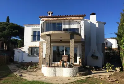 Edificio en el que se encuentra la casa o chalet