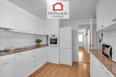 Una cocina o zona de cocina en La Moderada de Palamós