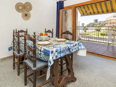 Un balcón o terraza de Apartment RieraMar by Interhome