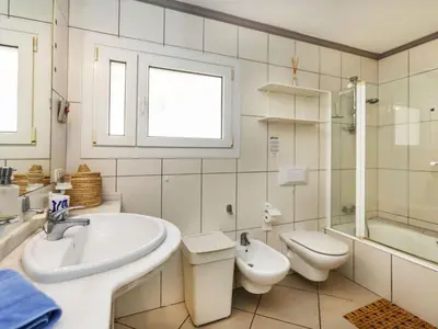 Un baño de Holiday Home Casa Acuario by Interhome
