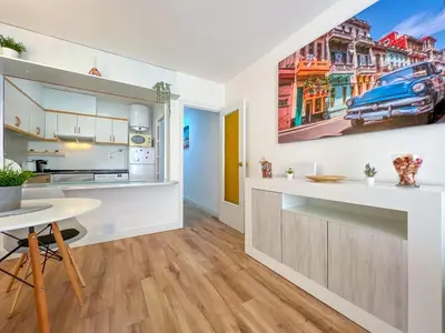 Una cocina o zona de cocina en Beachfront gateway in Pineda de Mar