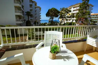 Un balcón o terraza de AL50 Apartamento playa Fenals