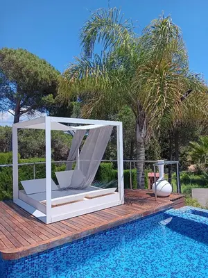 Piscina en o cerca de El Desmai