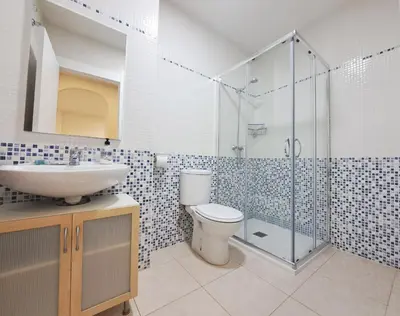 Un baño de 2a Línea de Mar, Playa de Lloret, Centro Histórico