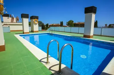 Piscina en o cerca de AL45 - Apartamento en segunda línea de mar Fenals