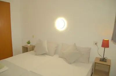Cama o camas de una habitación en Apartamento Arian, centro Lloret de Mar