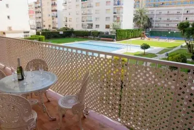 Piscina en o cerca de Luisa