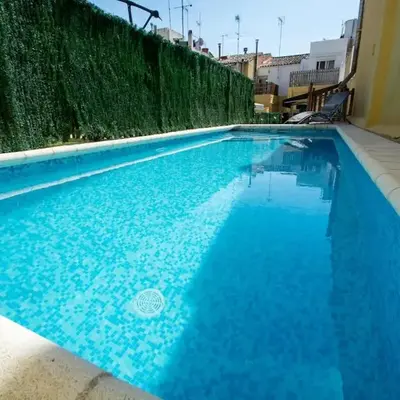 Casa con piscina en el centro de Calella