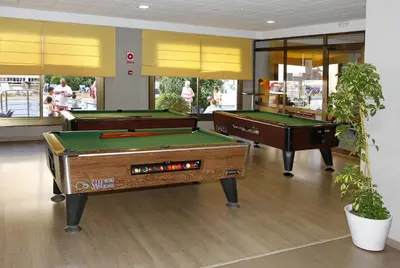 Mesa de billar en Hotel Bon Repos