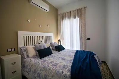 Cama o camas de una habitación en Casa grande con piscina en el centro de Calella, Tramuntana
