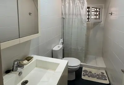 Un baño de Apartamento Pineda de Mar en Primera Línea