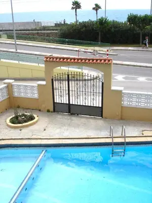 Piscina en o cerca de Apartamento Pineda de Mar con Vistas al Mar