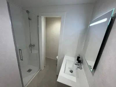 Un baño de Apartamentos en la rambla