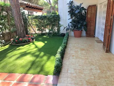 Jardín al aire libre en El PI Apartamento con jardín a 2 minutos playa y 2 minutos centro