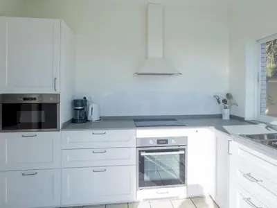 Una cocina o zona de cocina en Villa Lemon Azul-1 by Interhome