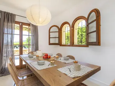 Comida en o cerca de esta casa o chalet