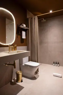 Un baño de Hotel Vella Nit