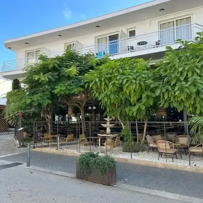 L'Illa Hotel