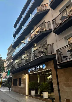Edificio en el que se encuentra el hotel