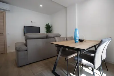 Zona de estar de LETS HOLIDAYS Centric & Near the Sea Victoria apartment 3