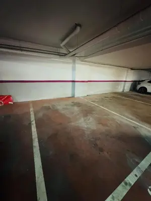 Plano de Piso de SIMBA cerca de playa, con piscina y varias terrazas