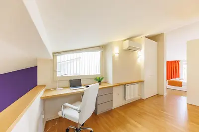 Plano de Bravissimo Cort Reial 4A Duplex, Monthly Apartment