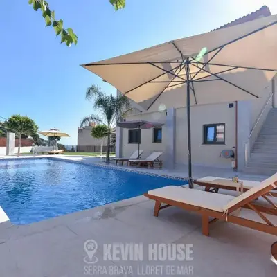 Kevin House - Serra Brava