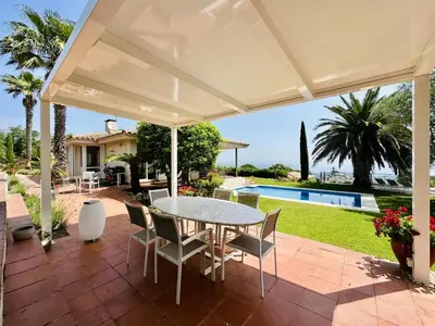 Piscina en o cerca de Miravall CostaBravaSi
