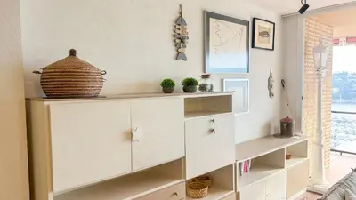 Plano de An apartment with an ocean view