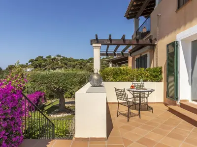 Un balcón o terraza de Holiday Home Lola by Interhome