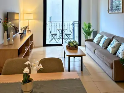 Zona de estar de Kioto Suite - Modern Apartment with Parking & Swimming Pool