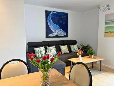 Zona de estar de Sakura Suite - Modern Apartment with Parking & Swimming Pool
