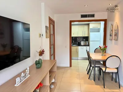 Una cocina o zona de cocina en Sakura Suite - Modern Apartment with Parking & Swimming Pool
