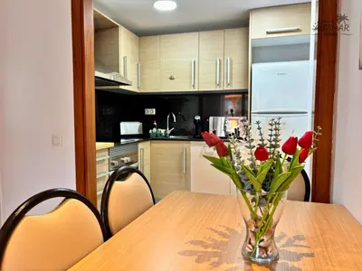 Una cocina o zona de cocina en Sakura Suite - Modern Apartment with Parking & Swimming Pool