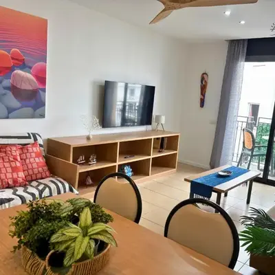 Bali Suite - Modern Apartment with Parking & Swimming Pool