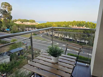 Un balcón o terraza de Aquamarina Apt | Seaviews | 1' beach | Family