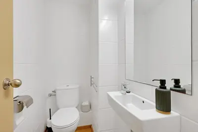 Un baño de Apartment in Calella de Palafrugell with a pool and parking