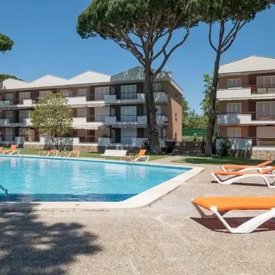 Apartment in Calella de Palafrugell with a pool and parking