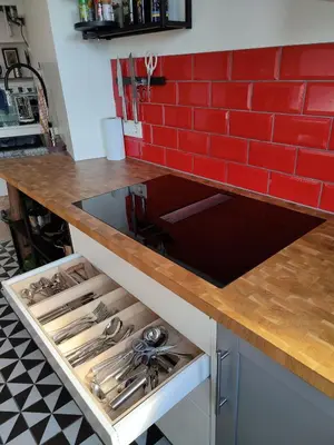 Una cocina o zona de cocina en Bravissimo Calderers Nou, Monthly Apartment