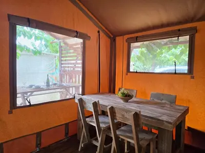 Plano de Camping Costa Dorada Tienda Lua