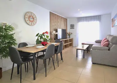 Una televisión o centro de entretenimiento en NEXTHOME Town Center & Pool