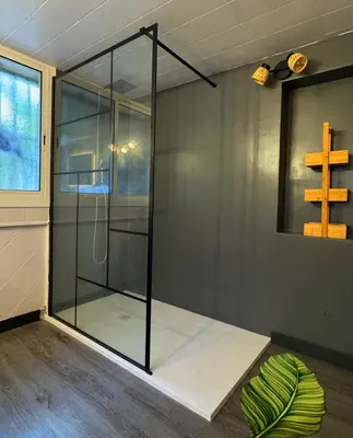 Plano de Apartamento independiente con piscina