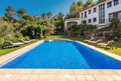 Piscina en o cerca de Villa Pantanal in Golf Costa Brava