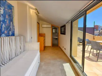 Un balcón o terraza de Appartement lumineux et central