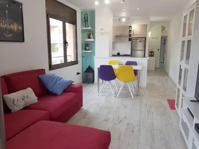 Una cocina o zona de cocina en Aura Mar Modern & close to the sea